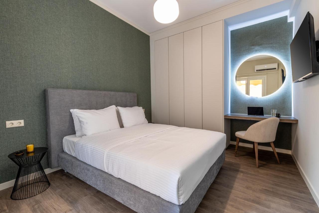 The Beehive Apartments Атина Екстериор снимка