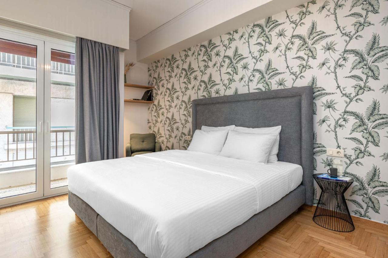 The Beehive Apartments Атина Екстериор снимка