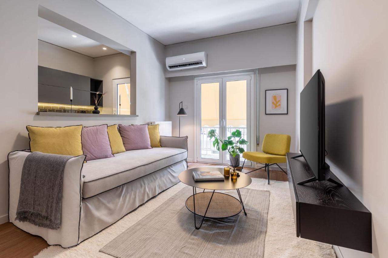 The Beehive Apartments Атина Екстериор снимка