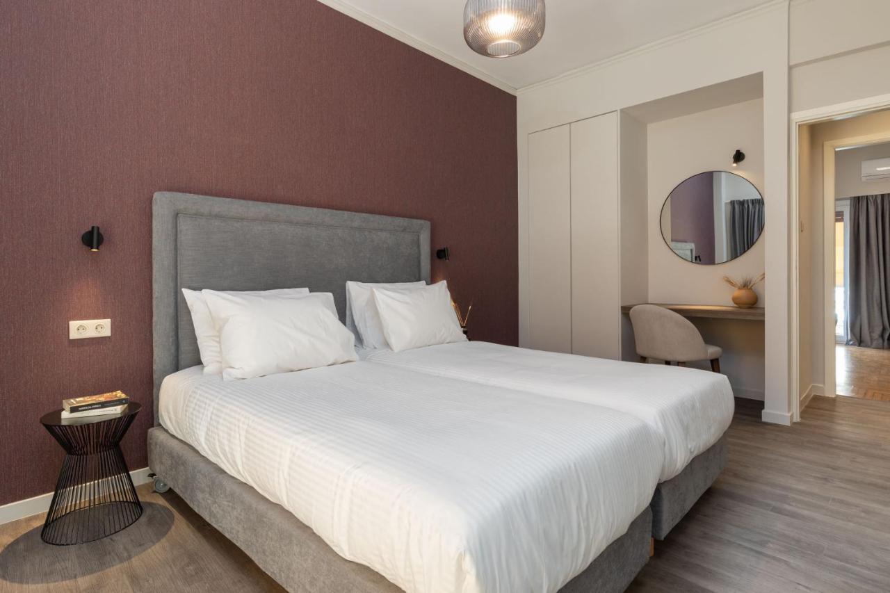 The Beehive Apartments Атина Екстериор снимка