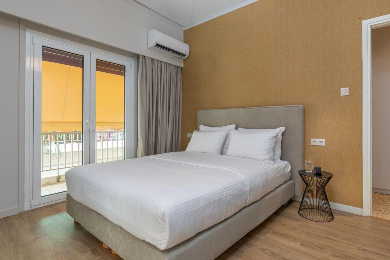 The Beehive Apartments Атина Екстериор снимка