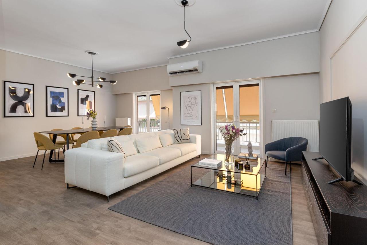 The Beehive Apartments Атина Екстериор снимка